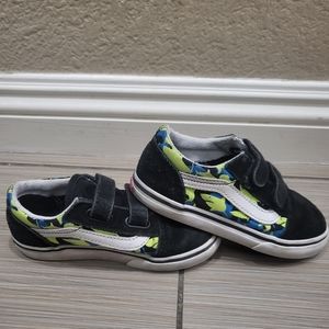 Boys Shoes Size 10